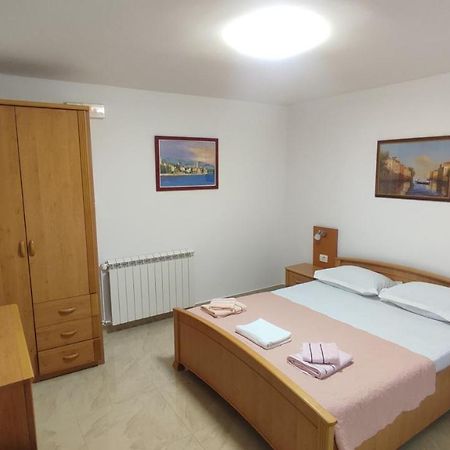 Apartments Familia Budva Exterior photo