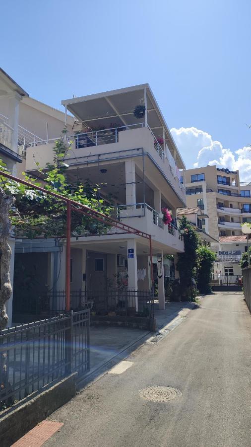 Apartments Familia Budva Exterior photo