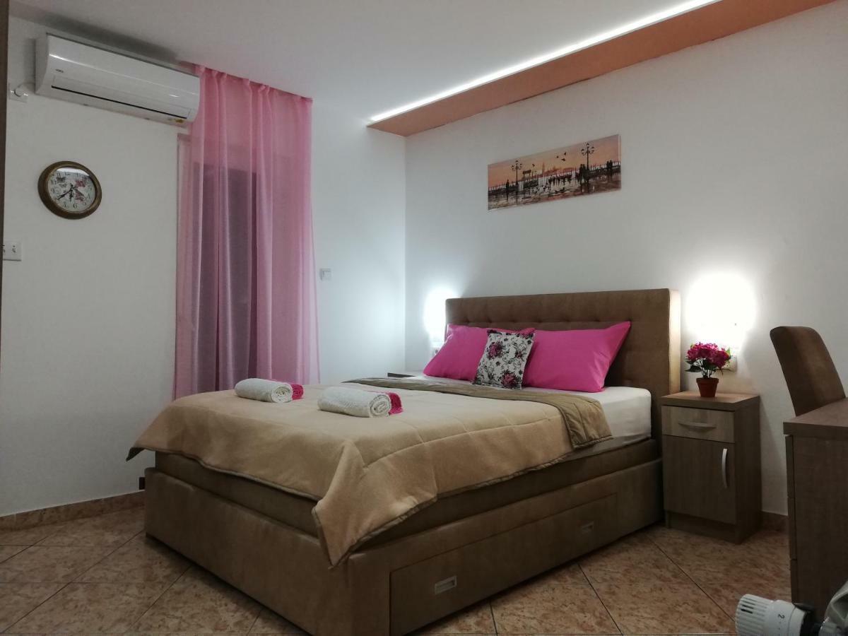Apartments Familia Budva Exterior photo