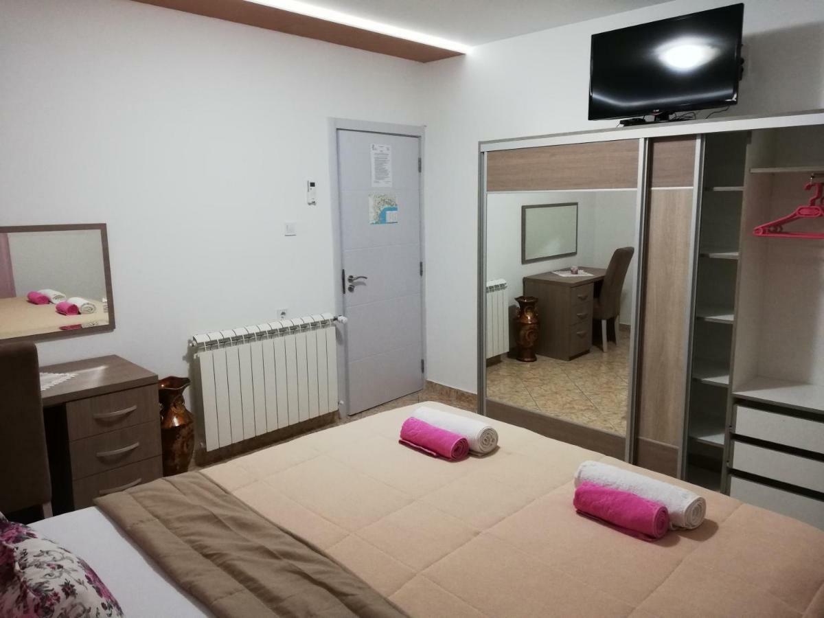 Apartments Familia Budva Exterior photo